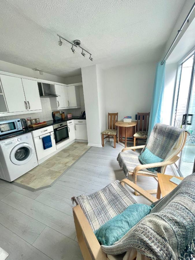 Apartment In Central Exmouth Eksteriør bilde